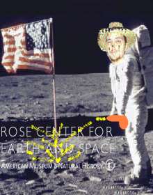 Zaku giesst die Flagge auf dem Mond
