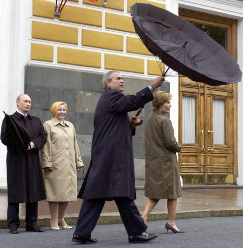 George W. Bush und Vladimir Putin